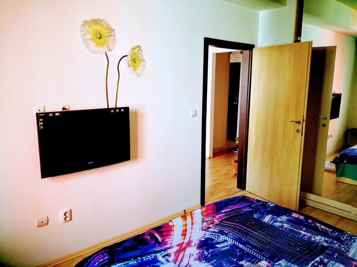 Relaxing & Welcome Apartment, Ared, Uta Arad Exteriör bild